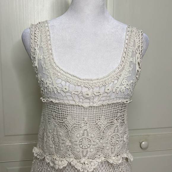 Solitaire Women White/Cream Sleeveless Tiered Crochet Coverup Size Medium - Picture 2 of 8